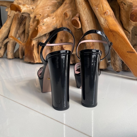 Gucci Claudie Horsebit Open Toe Heels - Picture 3 of 4